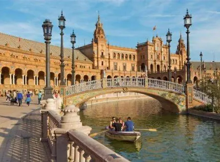 Unique Sevilla Exterior photo